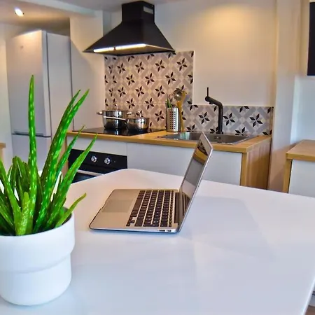 La D'etigny Apartment *